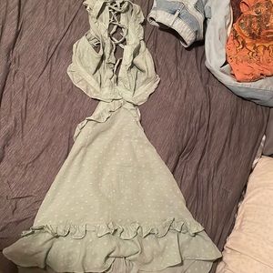 Altar’d State V-NECKLINE LACE-UP BACK FRILL DRESS MINT (NEVER WORN)